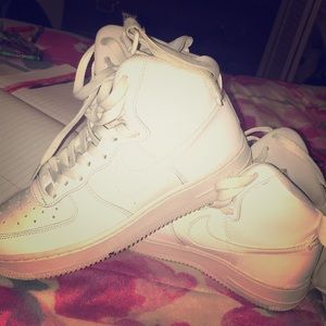 Mid-top air forces